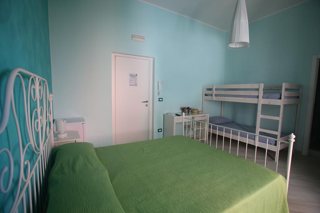 Bed and Breakfast Le Nereidi Beb à Margherita Di Savoia Chambre photo